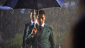 インサイダーズ／内部者たち（字幕・吹替）